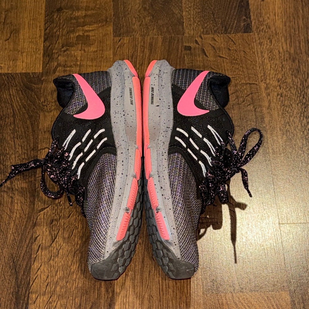 Nike Run Swift Women's Black and Pink Speckled Lace Running Shoes (size 9.5) - Picture 6 of 9